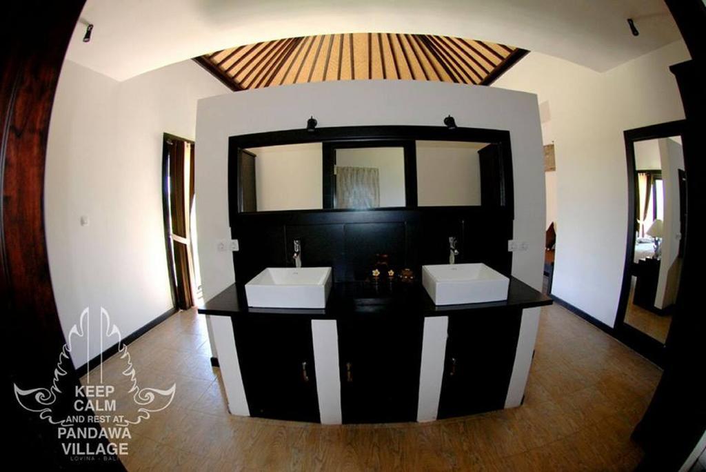 Pandawa Village Lovina  Room photo